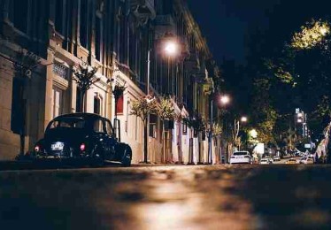 黑料网曝出话题人物卷入巨额合约纠纷，热搜第一持续发酵