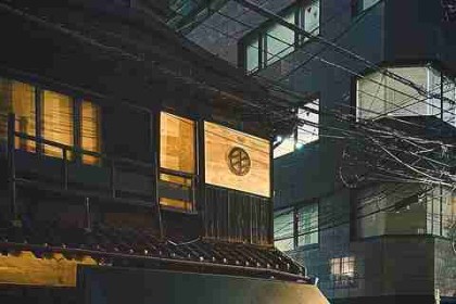 黑料网曝出歌手主持双栖工作室深夜发声明，后台曝光持续发酵