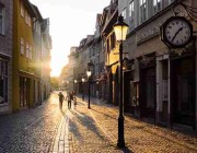 成人抖音全新上线：恋爱实录合集热播中