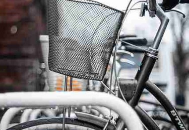 黑料网曝出平台红人因言论不当被多平台封禁，实锤持续发酵