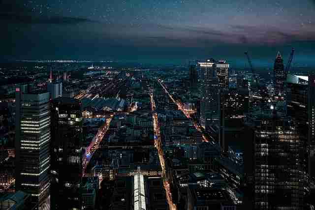 成人抖音热度飙升|日常背后视觉冲击不断